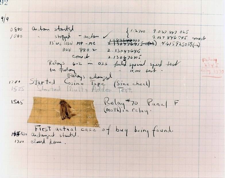 1024px-First_Computer_Bug%2C_1945.jpg