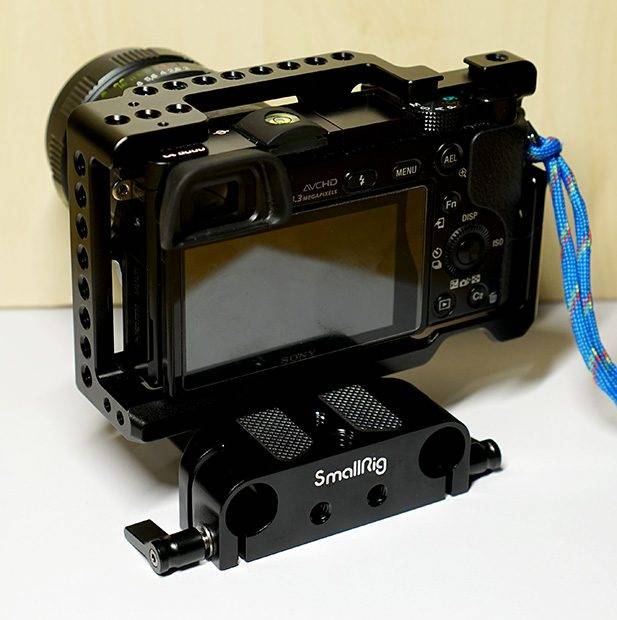 12 - SmallRig - Baseplate.jpg