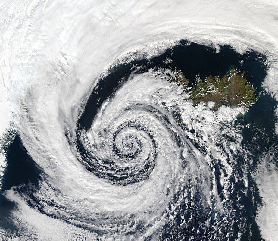 1200px-Low_pressure_system_over_Iceland.jpg