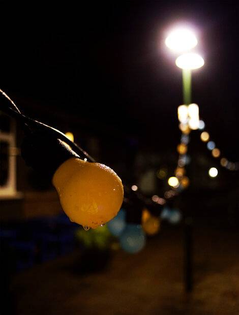 2 - Christmas light bulb.jpg