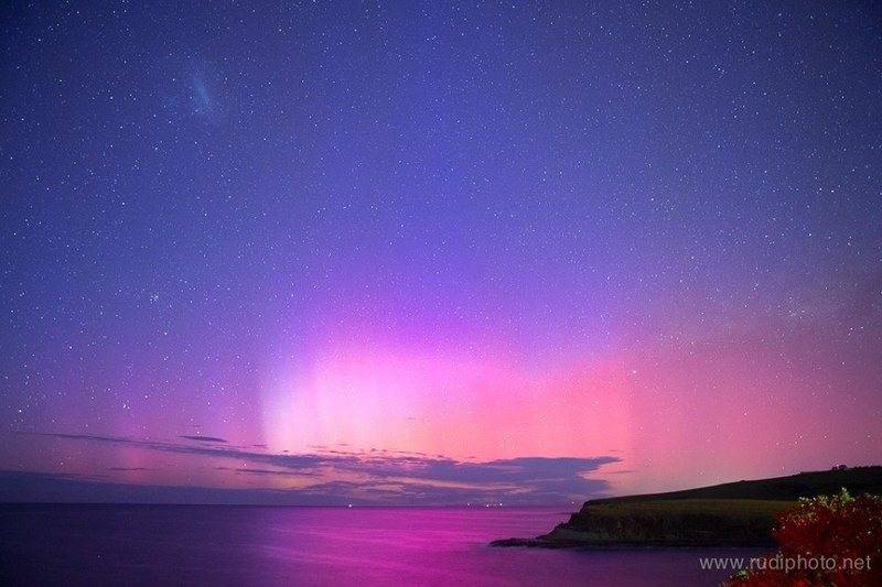 20150623 0400EST Kiama Aurora by Rudi Vavra.jpg