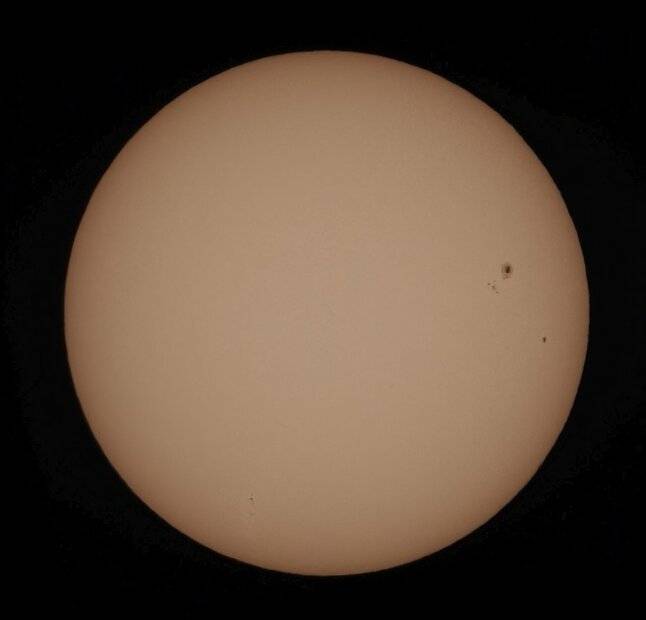 220507 Sunspots.jpg