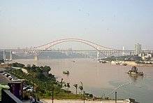 220px-Chaotianmen_Bridge-1.jpg