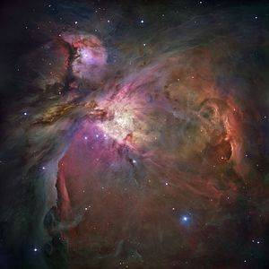 300px-Orion_Nebula_-_Hubble_2006_mosaic_18000.jpg