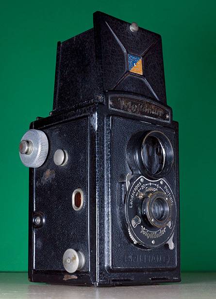 4 - Front, with top open.jpg
