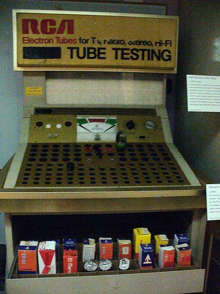 450px-RCA-tube-tester-at-Oklahoma-History-Center.jpg