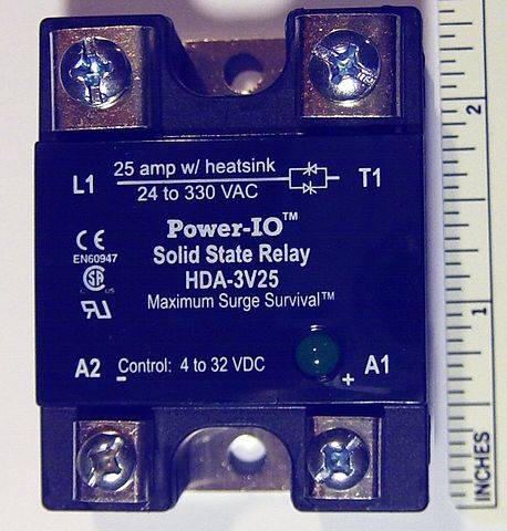 458px-Solid-state-relays.jpg