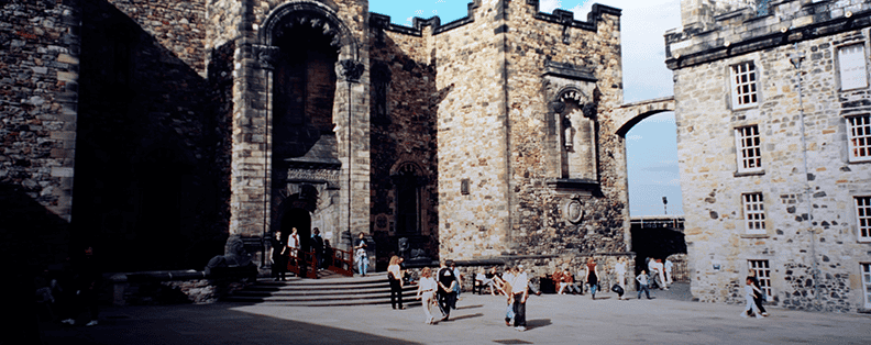 5 Edinburgh Castle, at the castle (3).png