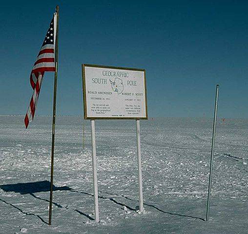 508px-Geographic_Southpole_crop.jpg