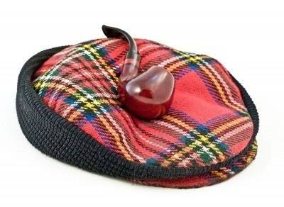 5988984-checkered-cap-with-tobacco-pipe-isolated.jpg