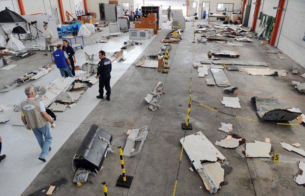 _73726861_624_debris-all.jpg