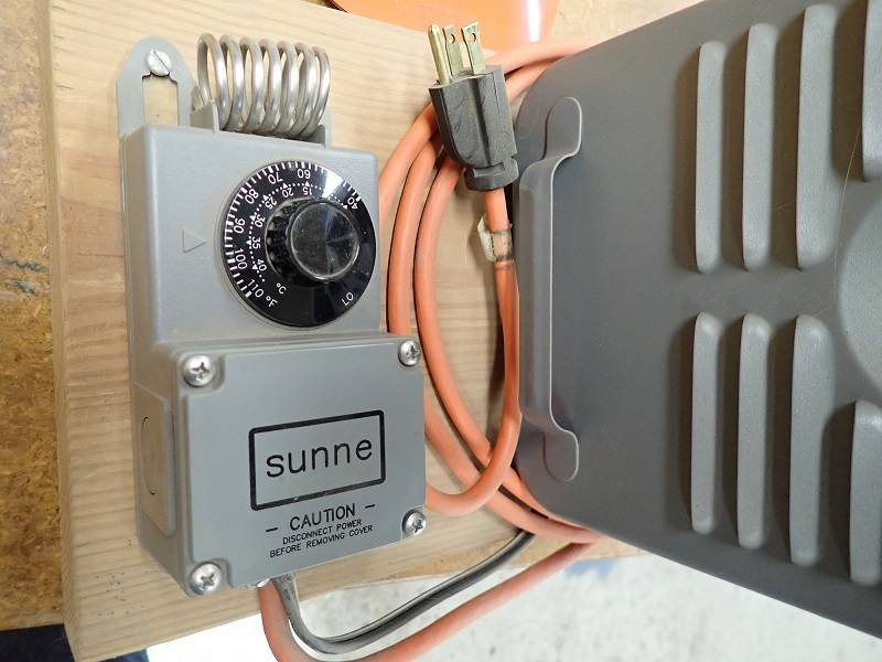 Barn thermostat.jpg