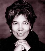 Claudia_Alexander_thmb.jpg