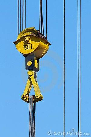 crane-pulley-17740055.jpg