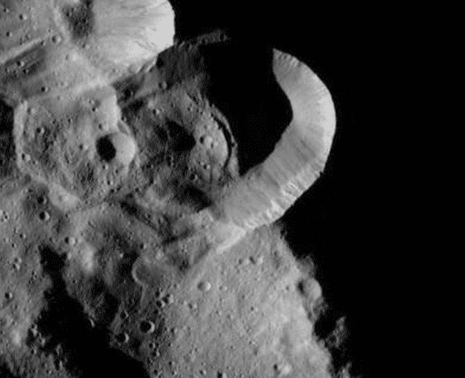 crater detail.PNG