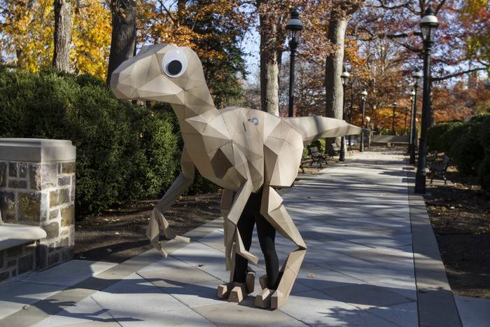 dino01.jpg
