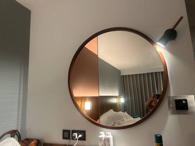 dual mirror.jpg