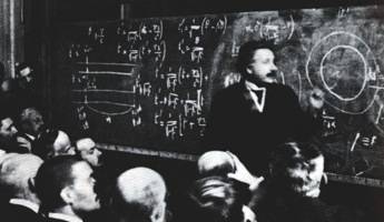 einsteinboardddd.jpg