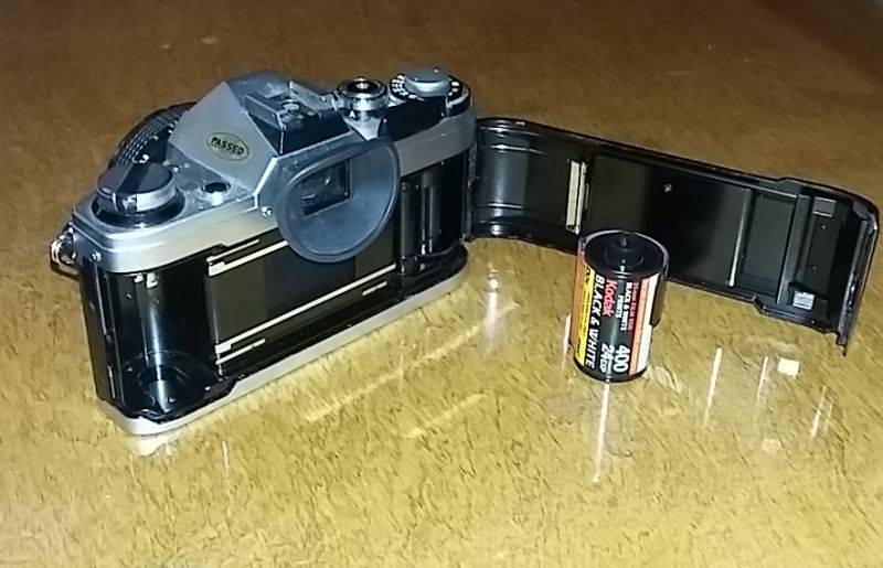 FILM_SLR.jpg