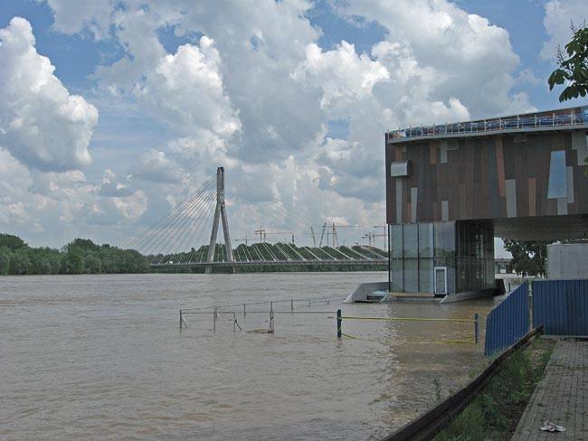 flood3.jpg