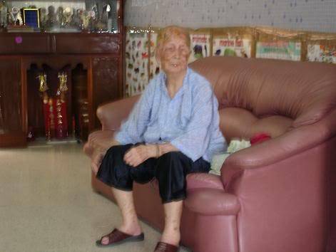 grandma1.jpg