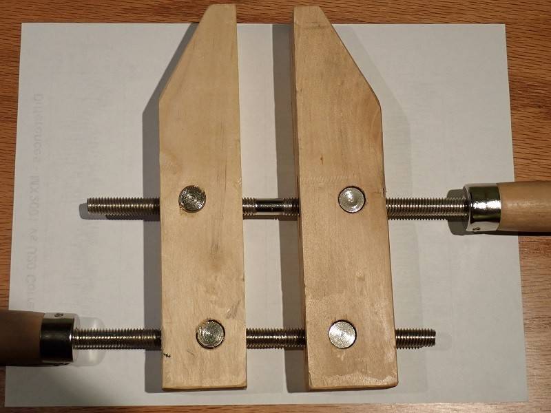 Hand Screw.JPG