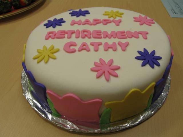 ideas+for+retirement+cakes_cute+retirement+cake.jpg