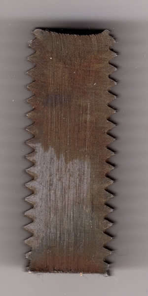 img002small.jpg