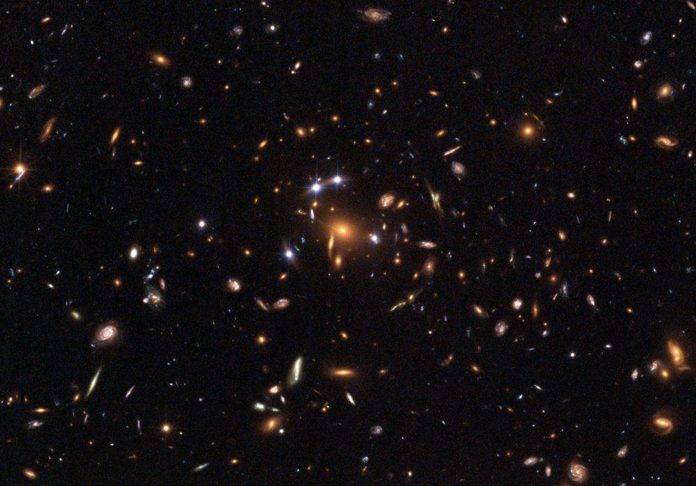 january-2-2019-galaxy-cluster-sdss-j1004-4112.jpg