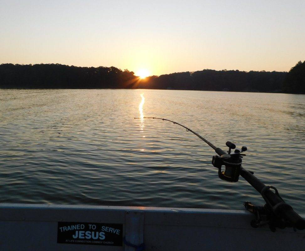 Lanier Sunrise Oct 3 2019.jpg