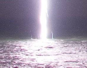 lightning streamers1.jpg