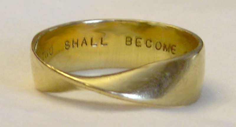 M%C3%B6biusWeddingBand.JPG