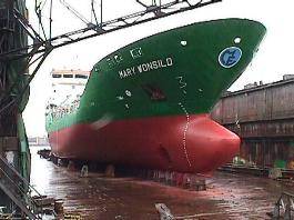 MV_Mary_Wonsild_-_in_drydock.jpg
