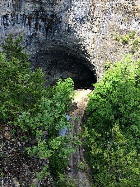 NaturalTunnel.jpg