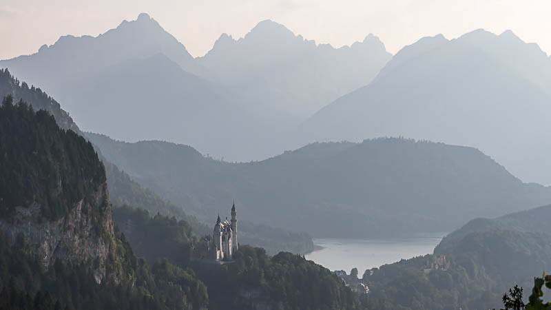 neuschwanstein001.jpg