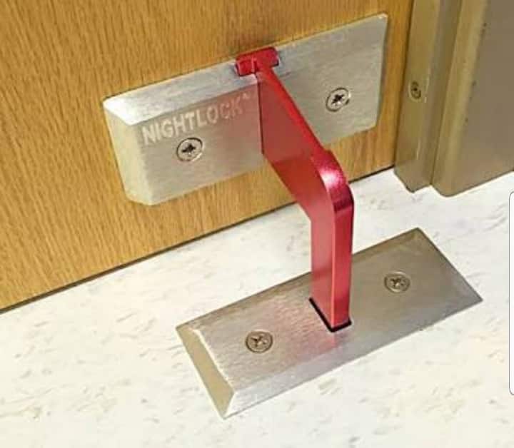 night lock.jpg