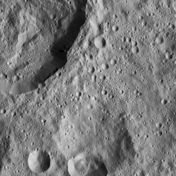 PIA20577_hires.jpg