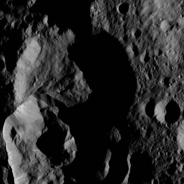 PIA20877.jpg