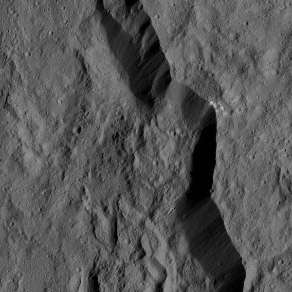 PIA20938_hires.jpg