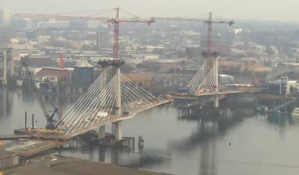 Portland.Bridge.and.Cranes.2013.11.30.jpg