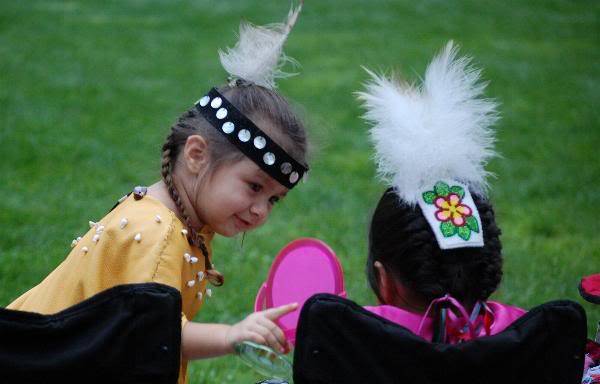 Powwow08087a.jpg