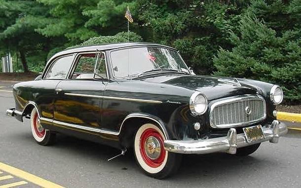 Rambler_American_1st-generation_black_sedan.jpg