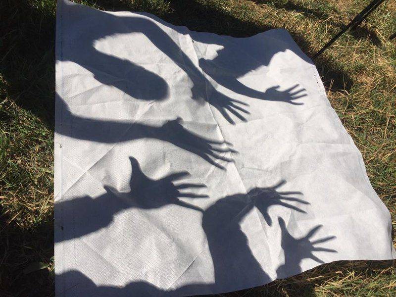 shadow.handing.jpg