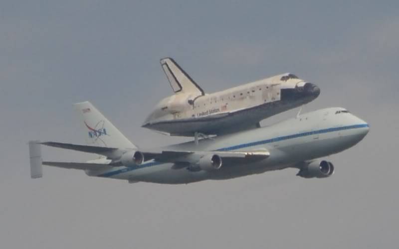 Shuttle2.jpg