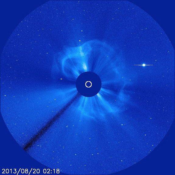 Sun_Fires_Solar_Storm_Directly-1203b91e1dea2eb286aa5ce35ffbbd7b.jpg