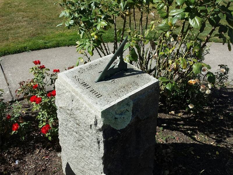 sundial.jpg