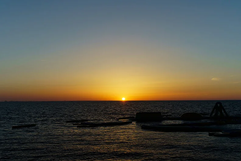 Sunset (Canon nFD 28mm f2.8).webp