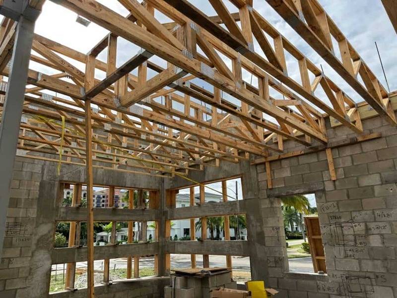 t-window-corner-overview-at-floor-trusses-1024x768.jpg