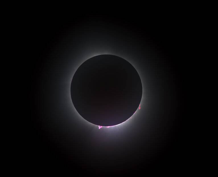 totality2b-St.jpg