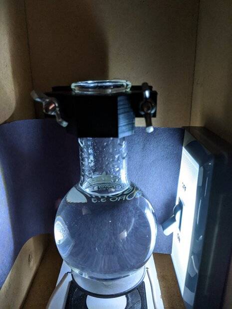 Trapped Bubble in Flask.jpg